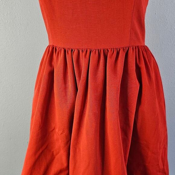 Thread Social Dress - Picture 1 of 5